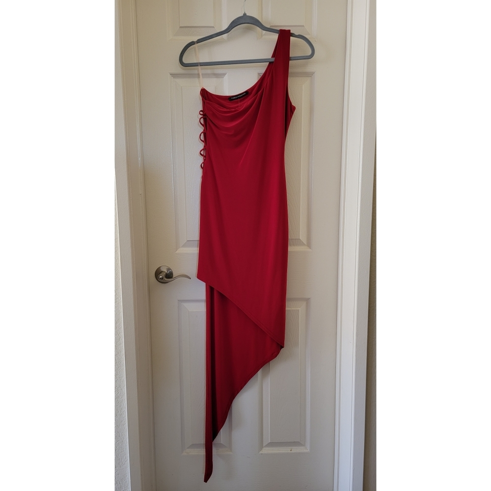 Foreign Exchange One Shoulder Asymmetrical Dress - Picture 4 of 6